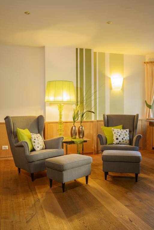 Apartmenthotel Ritterhof Suites & Breakfast Schenna Dış mekan fotoğraf